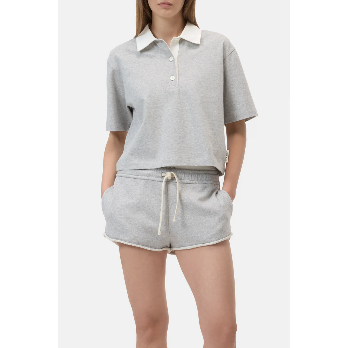 Women's light grey melange cropped rugby shirt by Closed, featuring a casual fit and classic rugby style.