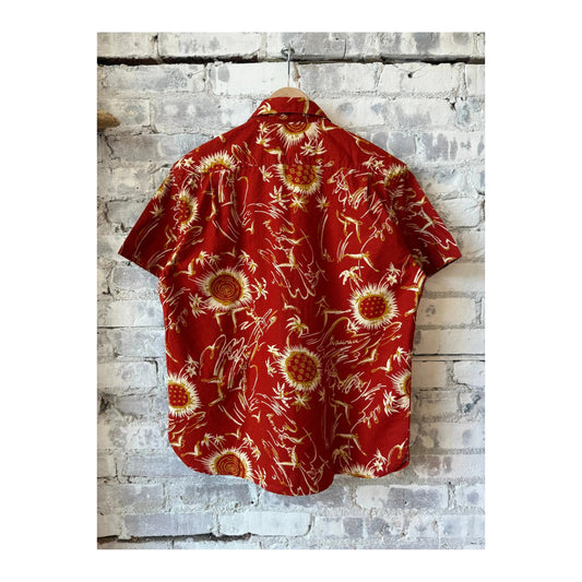 Men's Freenote Cloth Dean Double Pocket SS Shirt in Aloha Red with short sleeves and front chest pockets.