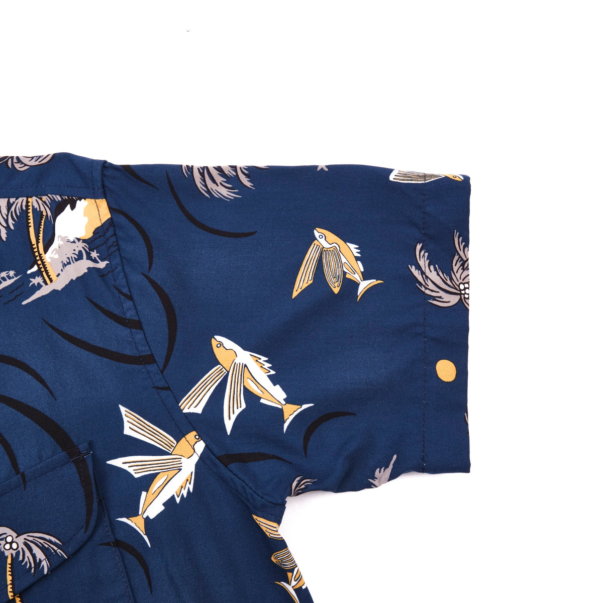 Men's navy Flying Fish Dean Double Pocket SS Shirt by Freenote Cloth, featuring short sleeves and two chest pockets.