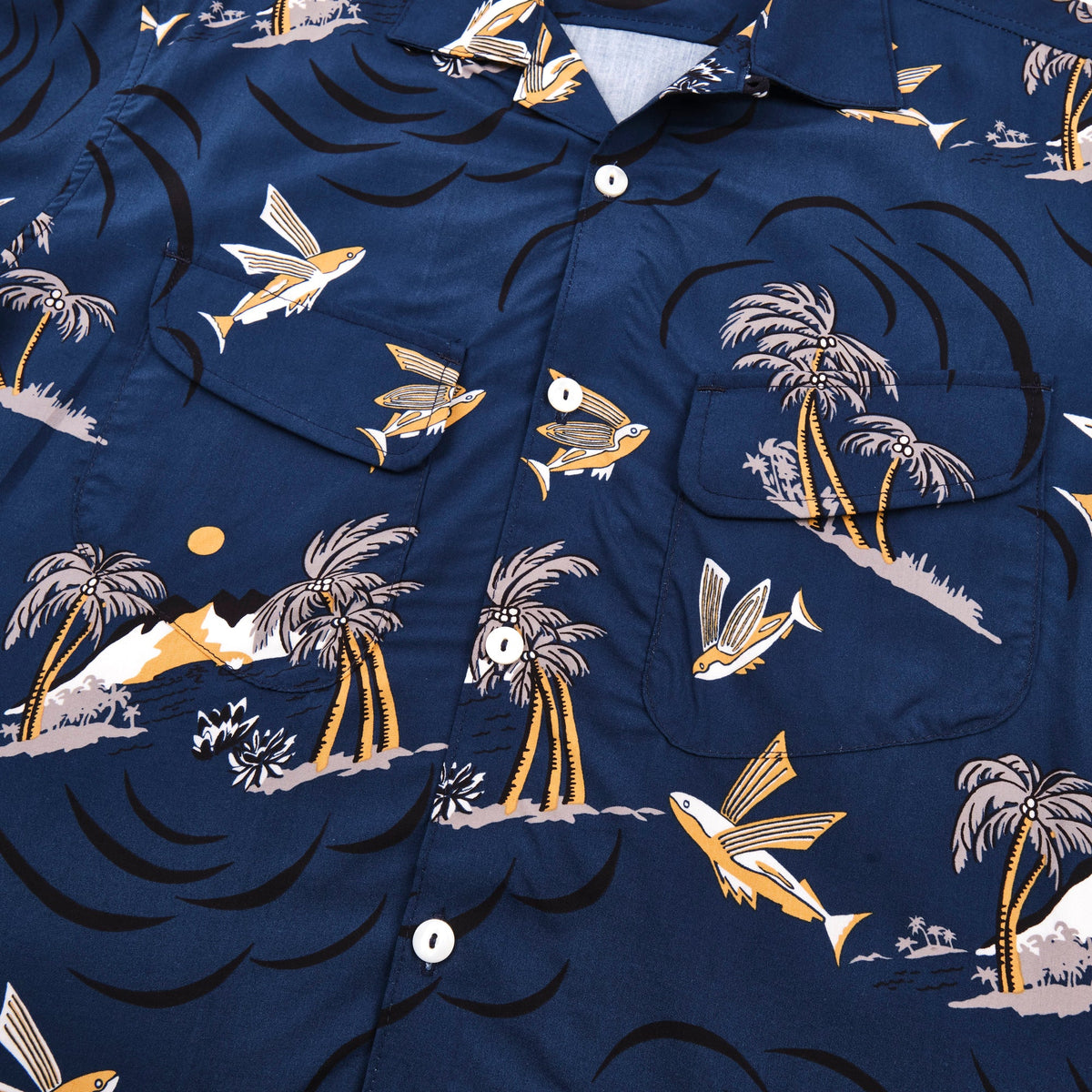 Men's navy flying fish Dean Double Pocket SS shirt by Freenote Cloth, featuring a classic short-sleeve design with double chest pockets.