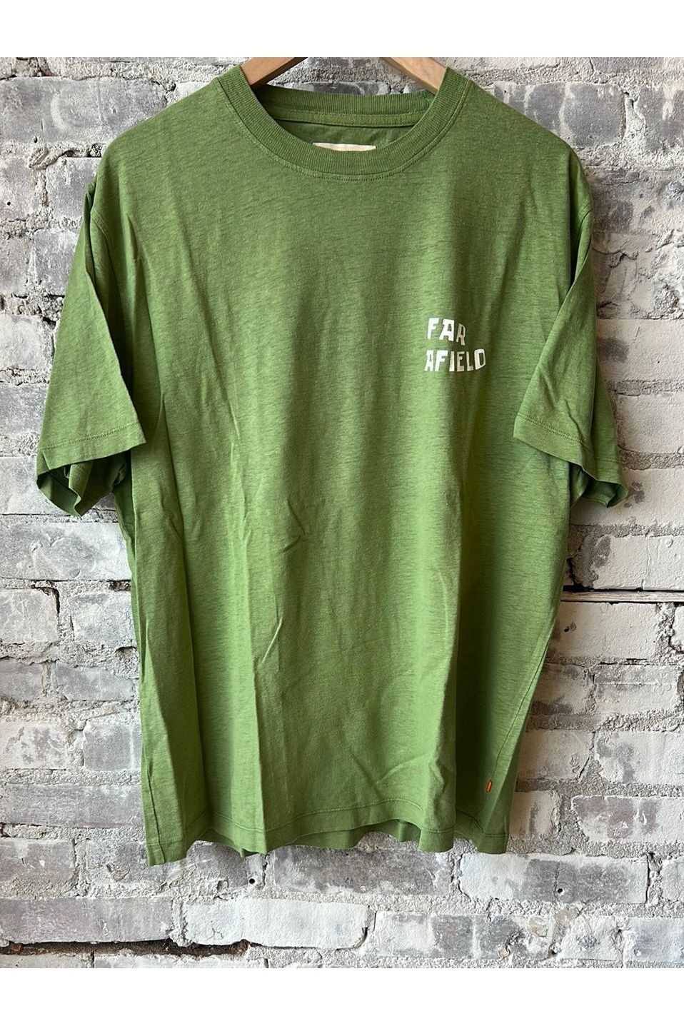 Wonders Sun Swirl Graphic T-Shirt - Turf Green - DUNE + SALT