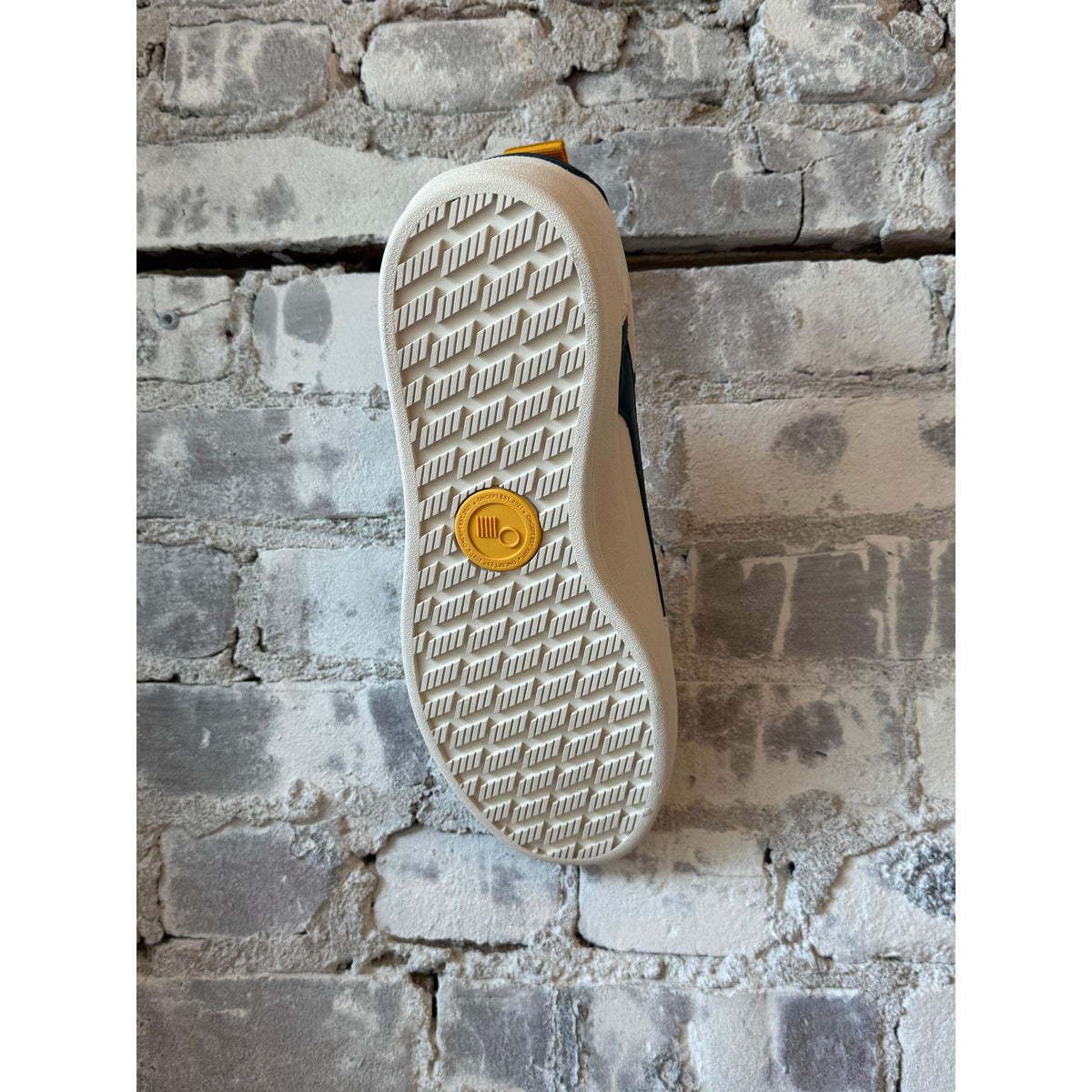 Oncept Fez Men's Sneaker in retro indigo with white sole, featuring stylish design and comfortable fit for casual wear.