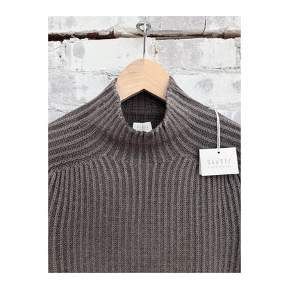 Men's Foggy Mock Jumper in taupe, featuring a cozy knit design and ribbed cuffs, from 04651/ brand.