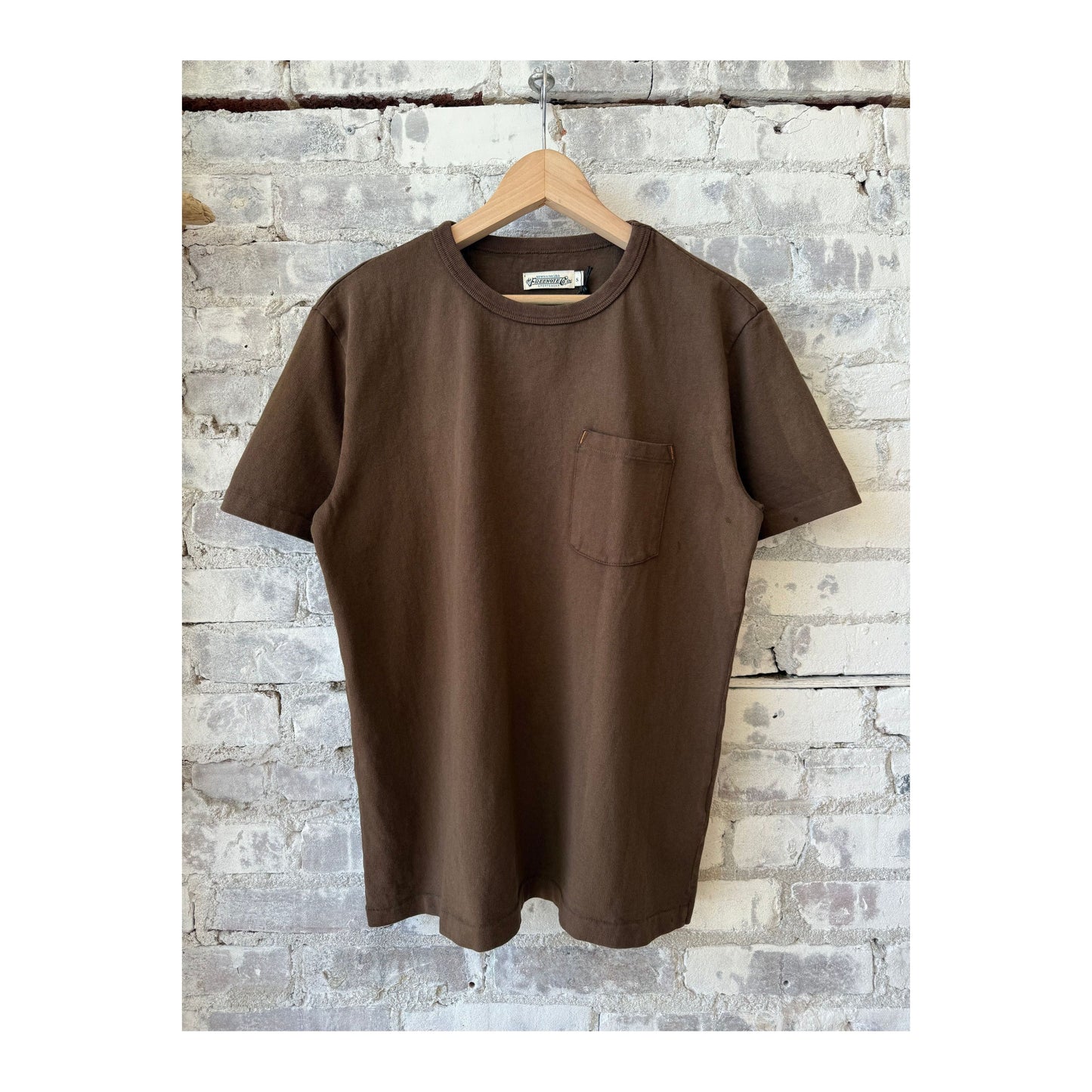 Men's 13 oz chocolate pocket t-shirt by Freenote Cloth, featuring a comfortable fit and classic design.