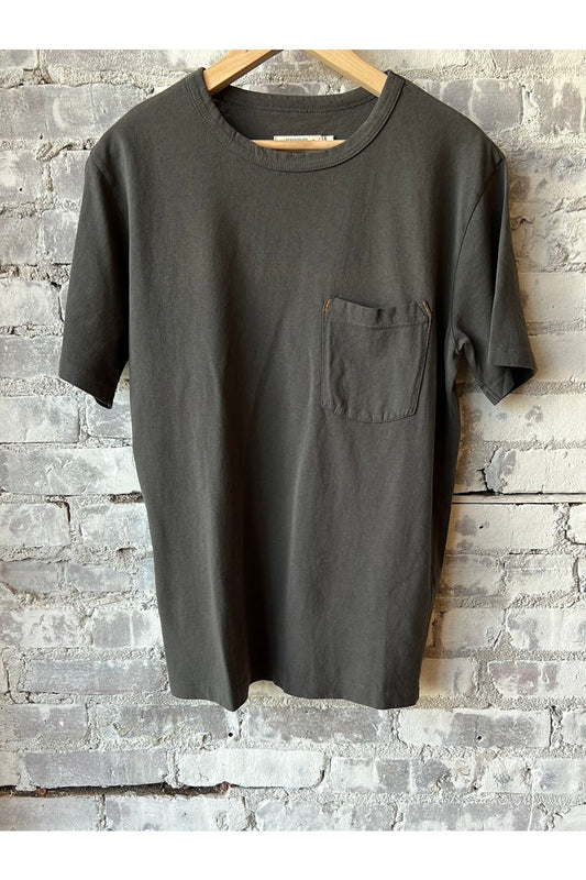 9 Ounce Pocket T-Shirt - Midnight - DUNE + SALT