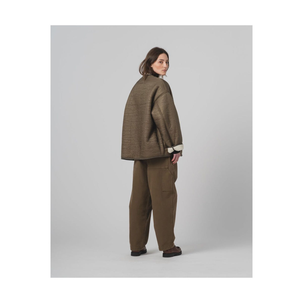 Girls of Dust G.O.D Solar Piumino nylon jacket for women in fossil and off-white, featuring a lightweight, stylish design.