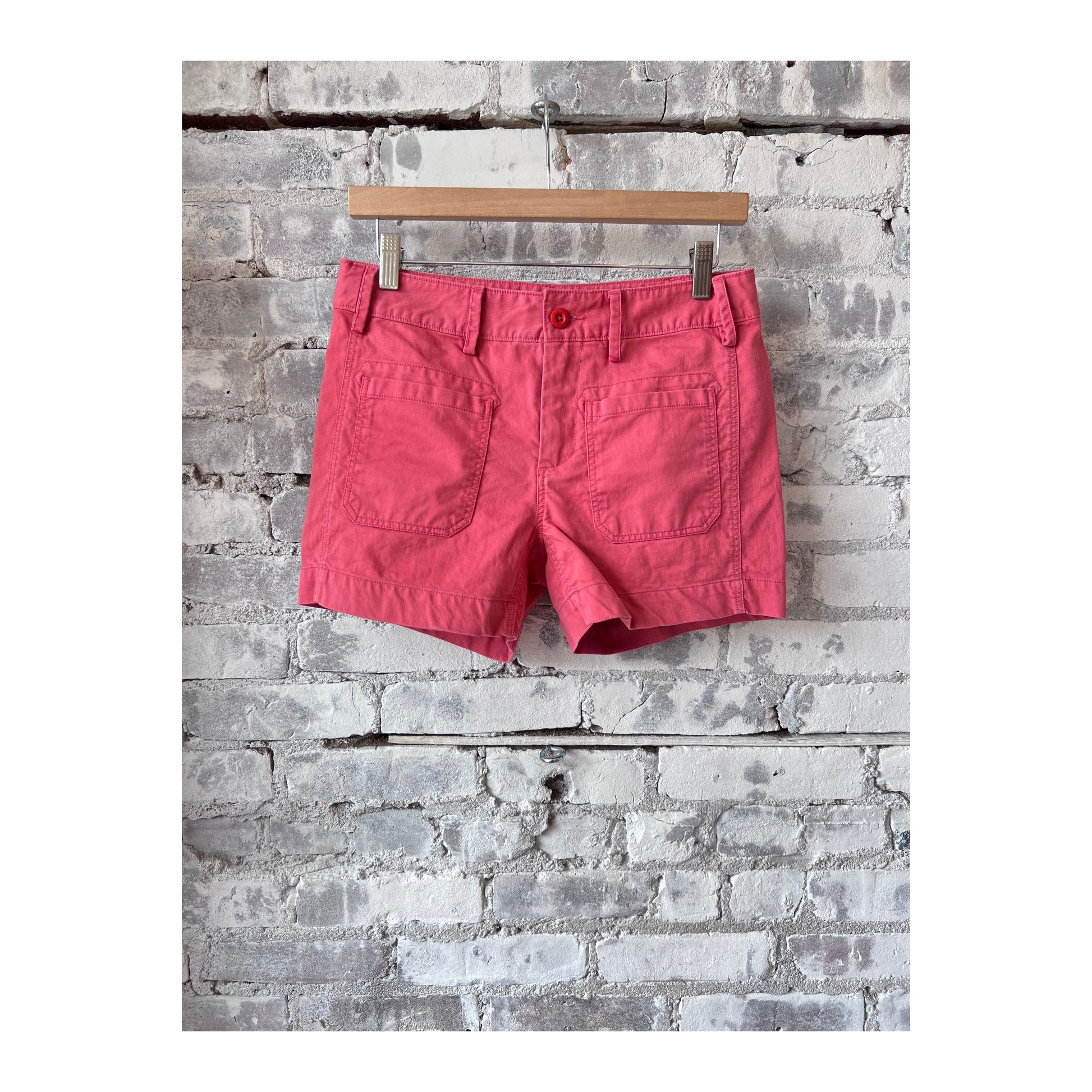 Women's 4-inch sailor shorts in Nantucket Red by G1 Women's, showing the casual fit and vibrant red color.