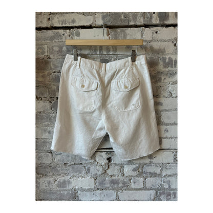 Women's white kite flying shorts by G1 Women's, featuring a comfortable fit and lightweight fabric for outdoor activities.