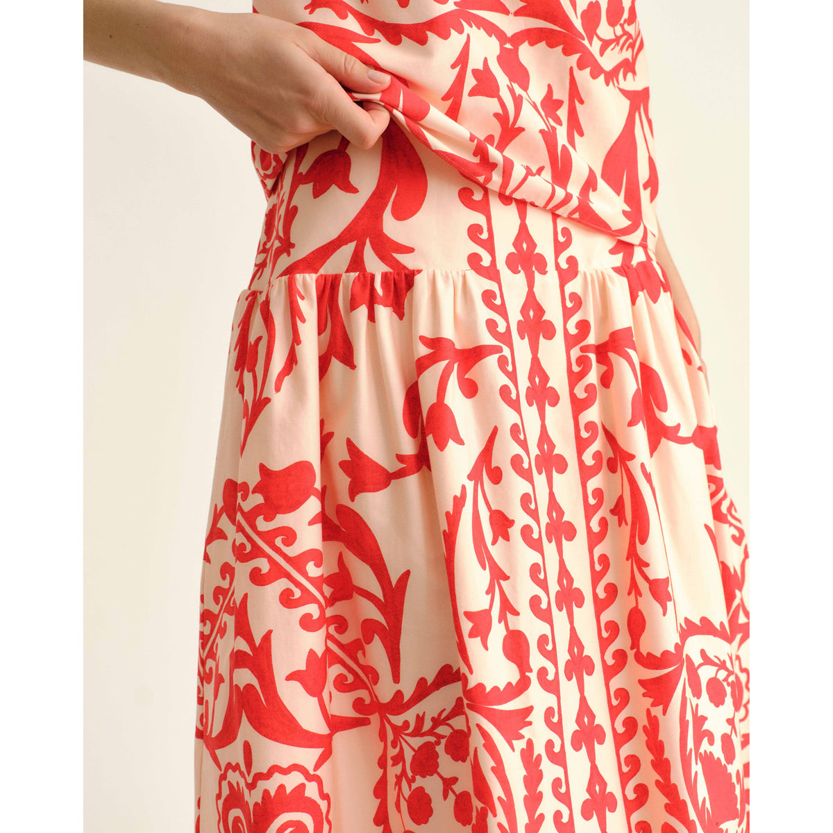 Women's Georgia Skirt in Faraway Print by Cartolina, featuring a vibrant floral design and flowing fabric.