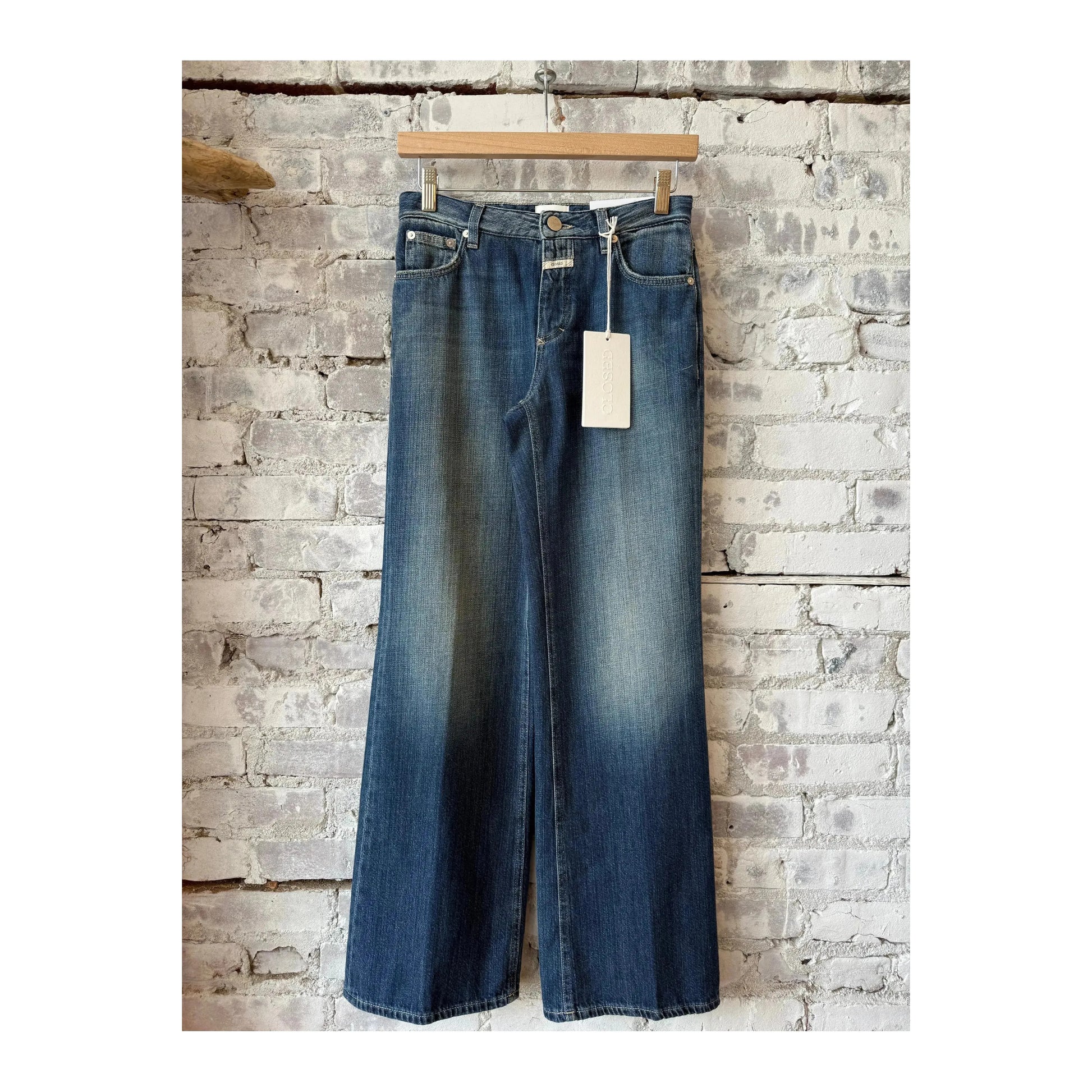Dark blue Gillan Wide Jean by Closed Women's, stylish high-waisted wide-leg denim pants for women.