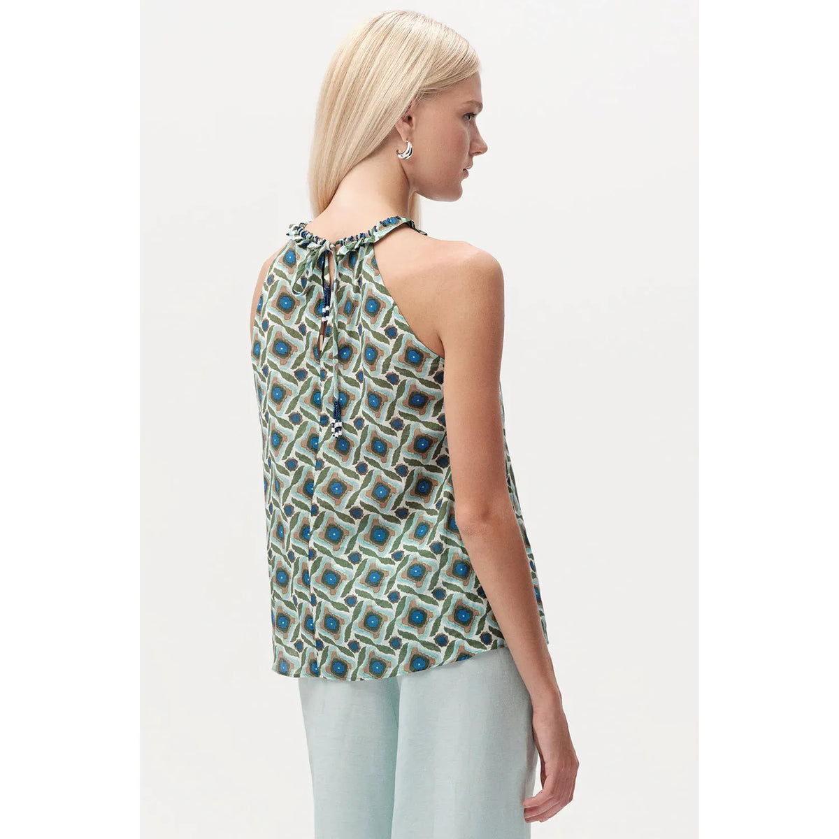 Exquise women's Grant halter neck sleeveless blouse in multi-color fabric, stylish and elegant for warm-weather wear.