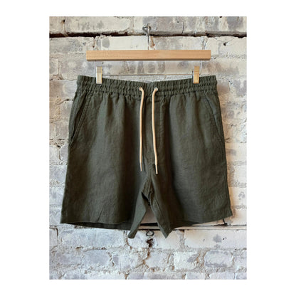 Men's NN07 Gregor casual linen shorts with drawstring in croc green, featuring a relaxed fit and lightweight fabric.