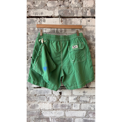 Men's classic jade swim shorts by Hartford Men's, featuring a comfortable fit and casual style for beach or pool.