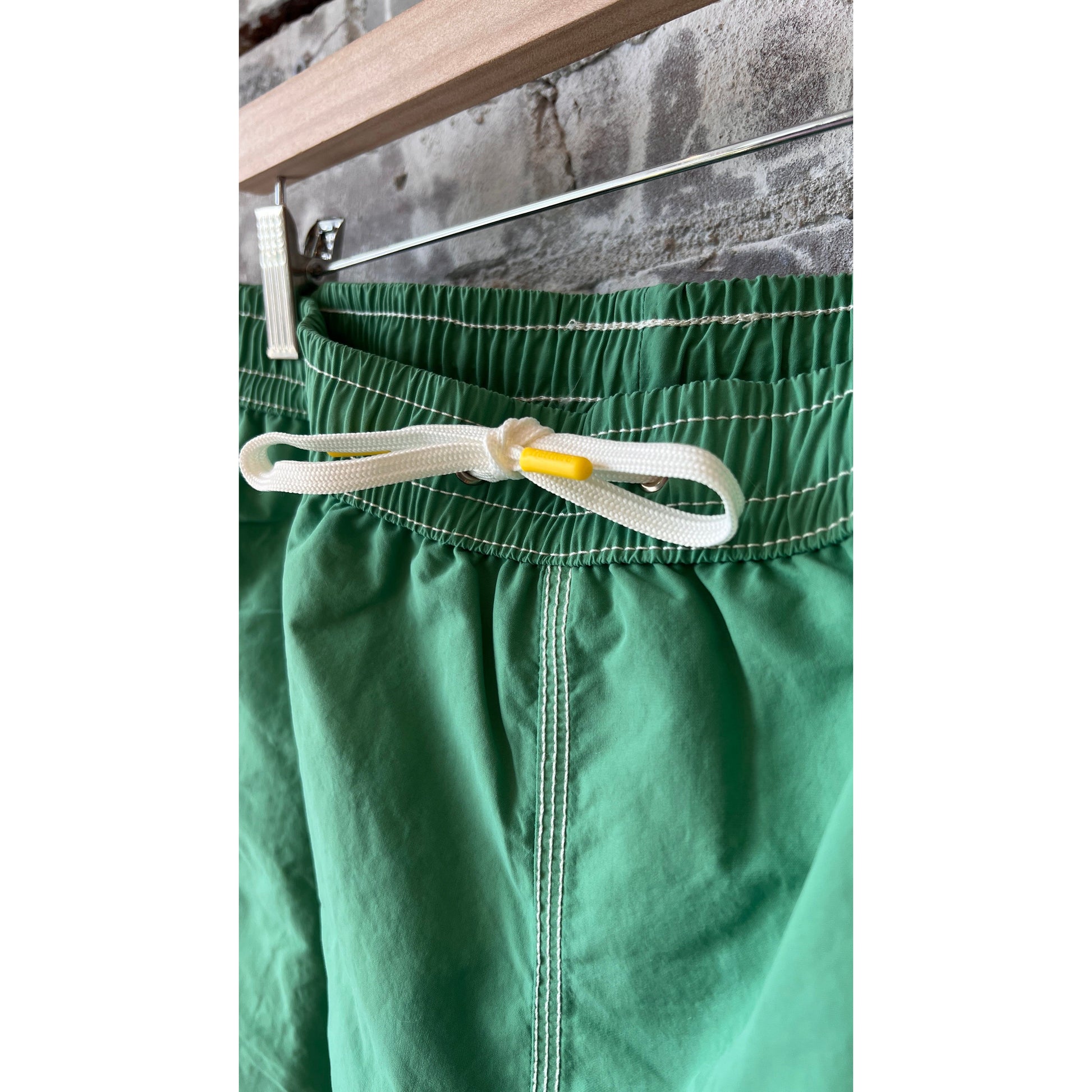 Men's classic swim shorts in jade color by Hartford Men's, featuring a comfortable fit and lightweight fabric.