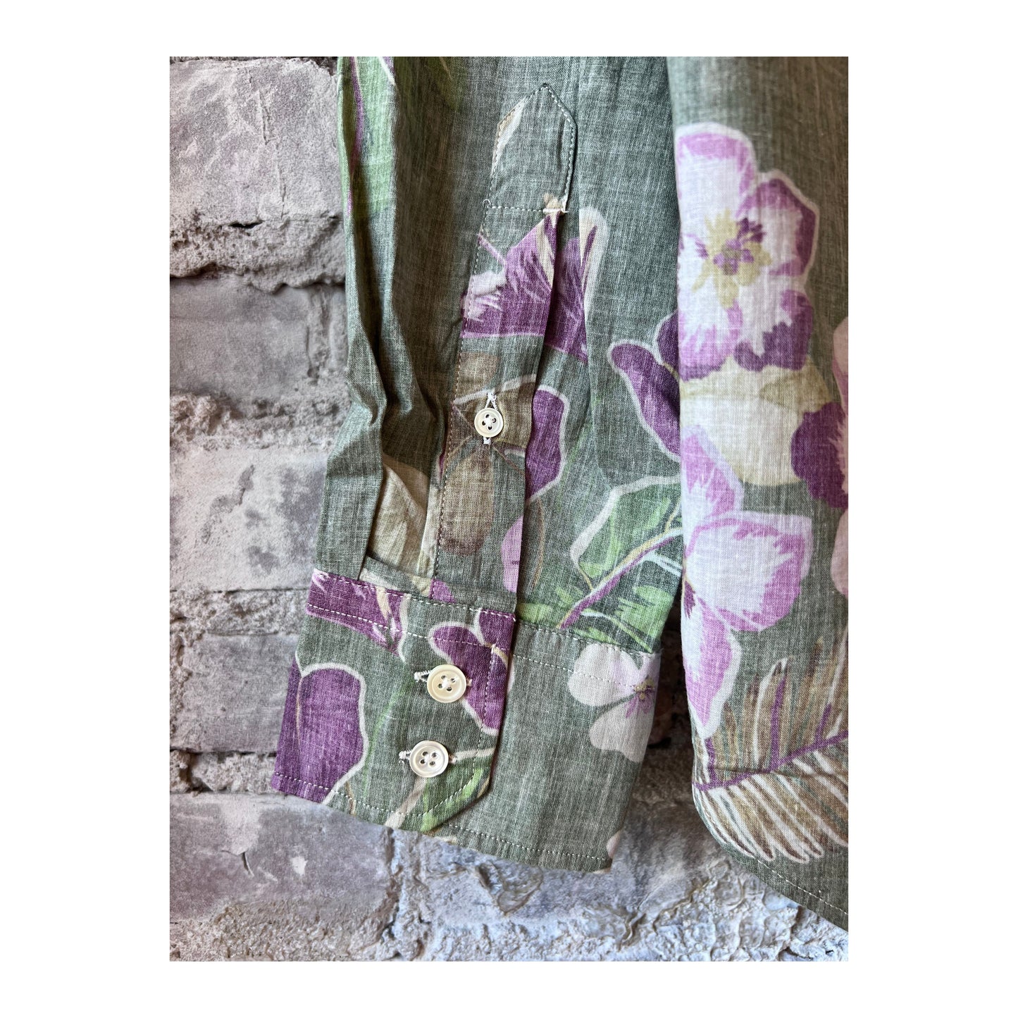 Men's Paul Hawaiian print cotton shirt in army green by Hartford Men's, featuring a vibrant tropical floral pattern.