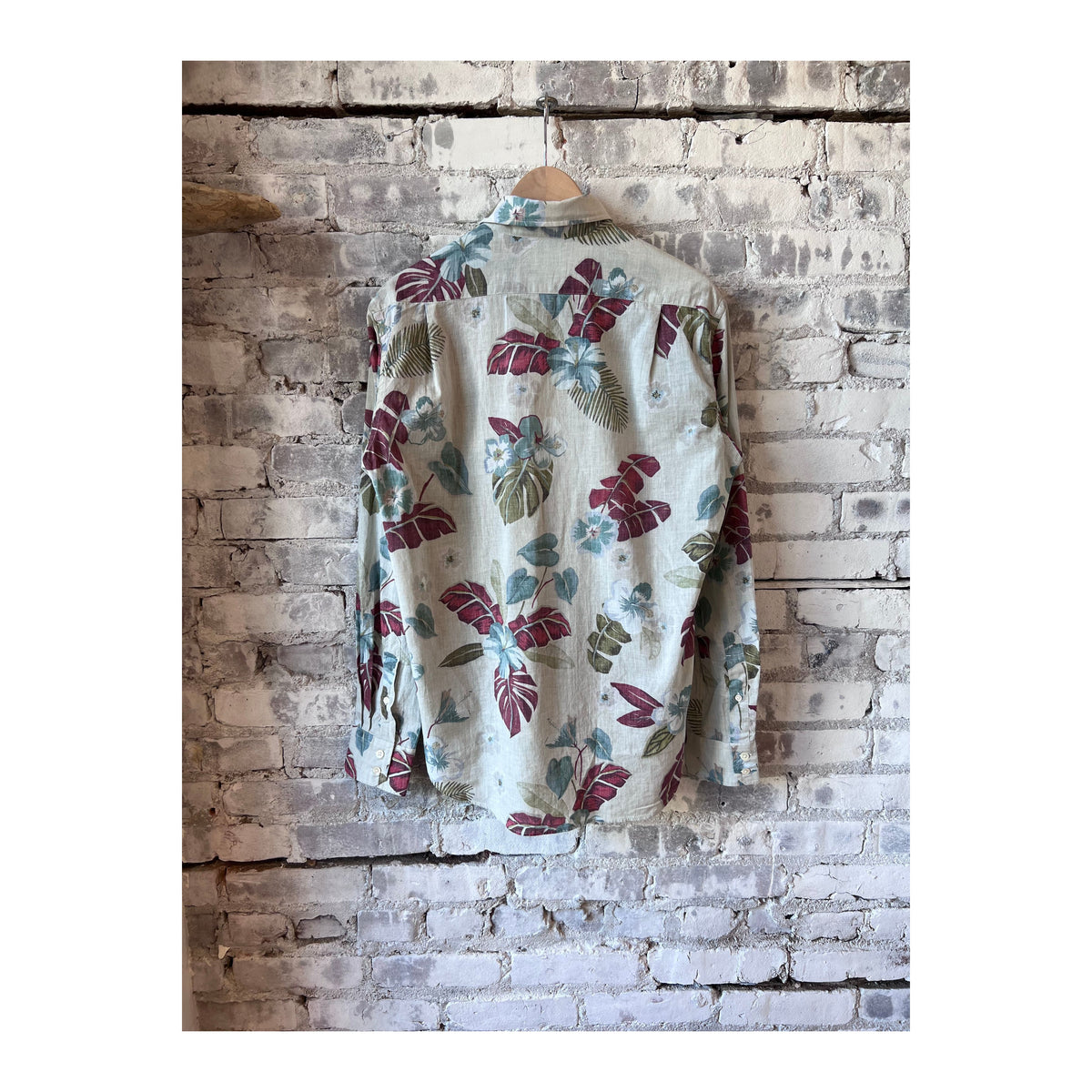 Men's Hartford Hawaiian print cotton shirt in sand, featuring a colorful tropical floral pattern and casual fit.