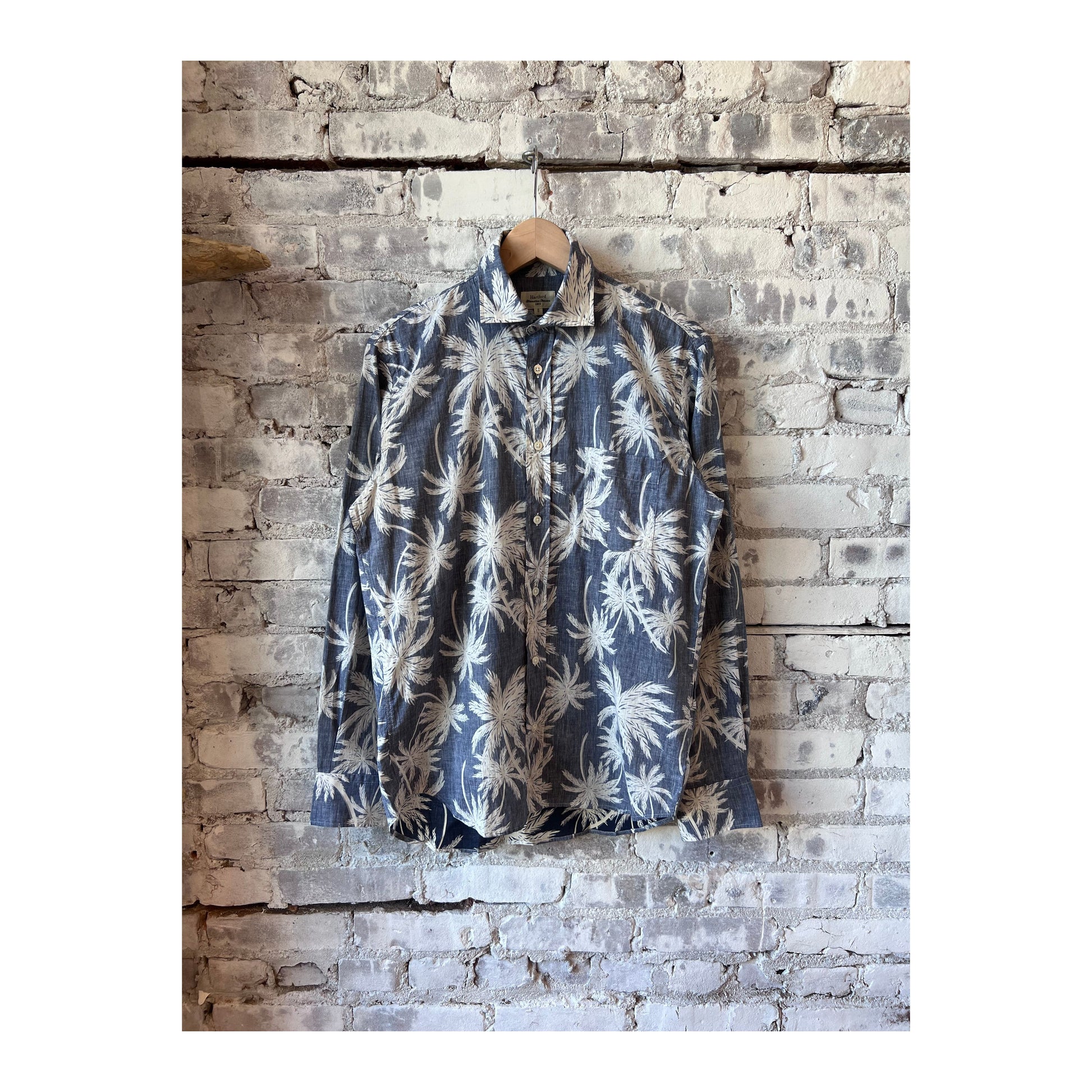Men's navy cotton shirt with Paul Palm Tree Print by Hartford Men's, featuring a casual, tropical-inspired design.
