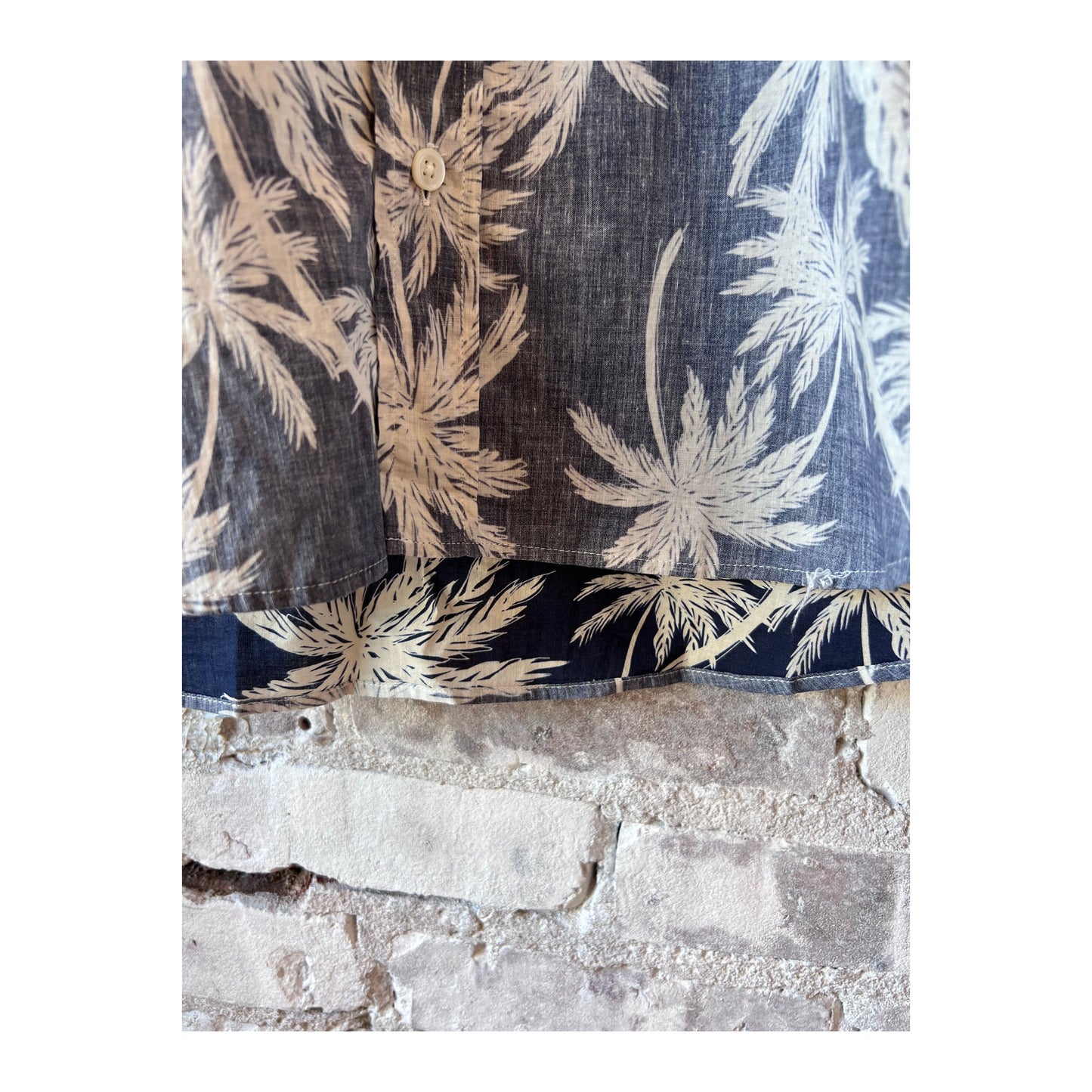 Men's navy cotton shirt with Paul palm tree print by Hartford Men's, featuring a casual, relaxed fit and tropical-inspired design.