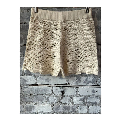 Women’s Marli crochet knit shorts in ecru by Hartford Women’s, featuring a stylish, breathable crochet design perfect for warm weather.