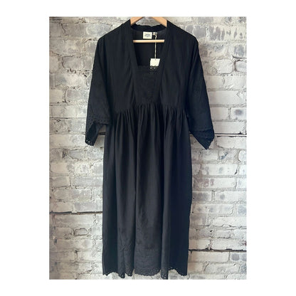 Women's Reggio Woven Dress by Hartford Women's in black, featuring intricate woven fabric and a stylish, comfortable fit.