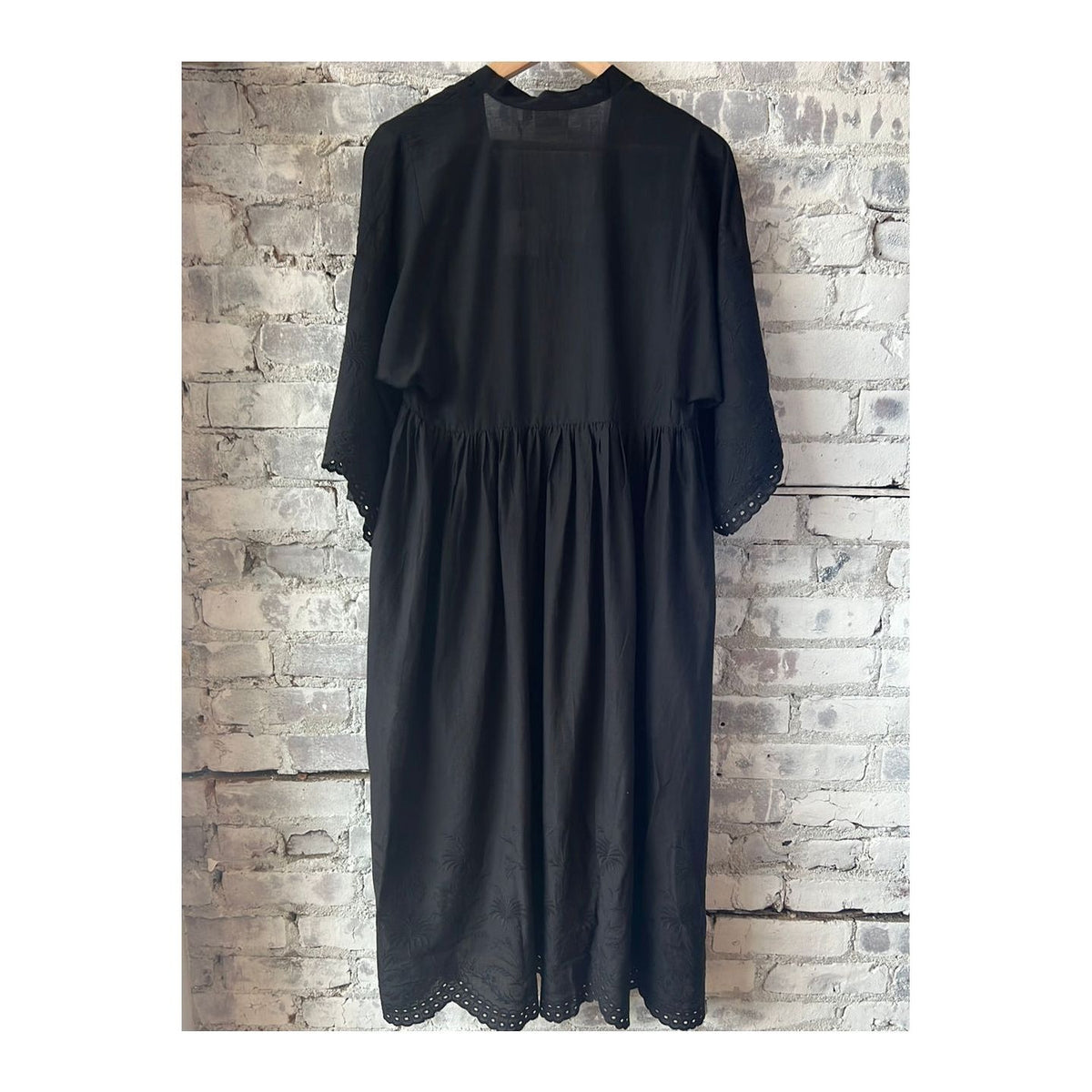Hartford Women's Reggio Woven Dress in black, stylish women's dress with woven fabric and elegant design.