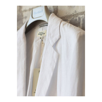 White Virna linen jacket for women by Hartford Women's, shown as a stylish blazer with a tailored fit and classic design.