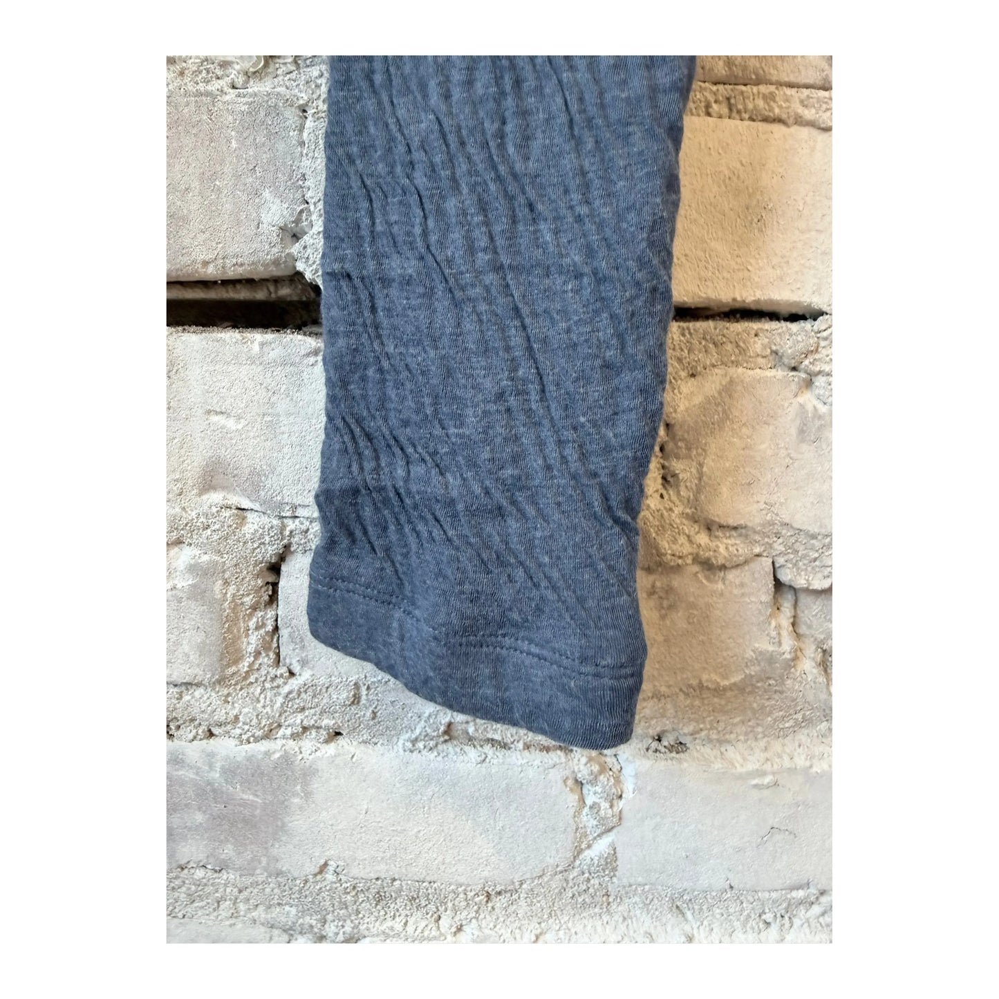 Navy Hi-Soft double face women's leggings by V::Room, showing the comfortable, stretchy fabric and fitted design.