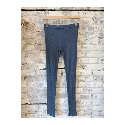 Women's Hi-Soft Double Face Navy Leggings by V::Room, showing the comfortable, stretchy fabric and fitted design.