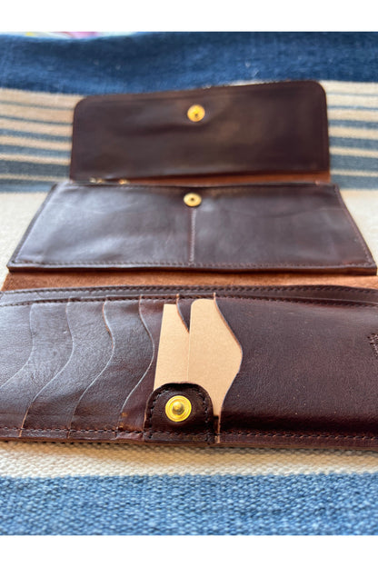 Continental Wallet in Calf Leather - Caffe - DUNE + SALT
