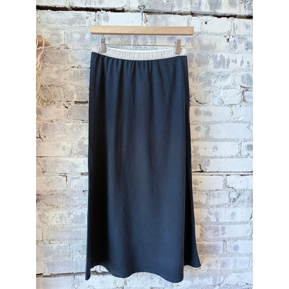 Women’s Hartford Jima Woven Skirt in Night, styled with a flowing design and intricate woven fabric detail.