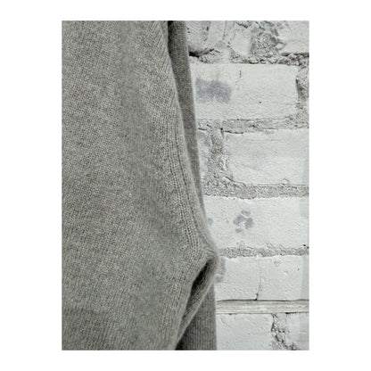 Women's Heather Grey V::Room long-sleeve Merino Jersey Knit Crew shirt, soft and comfortable for everyday wear.