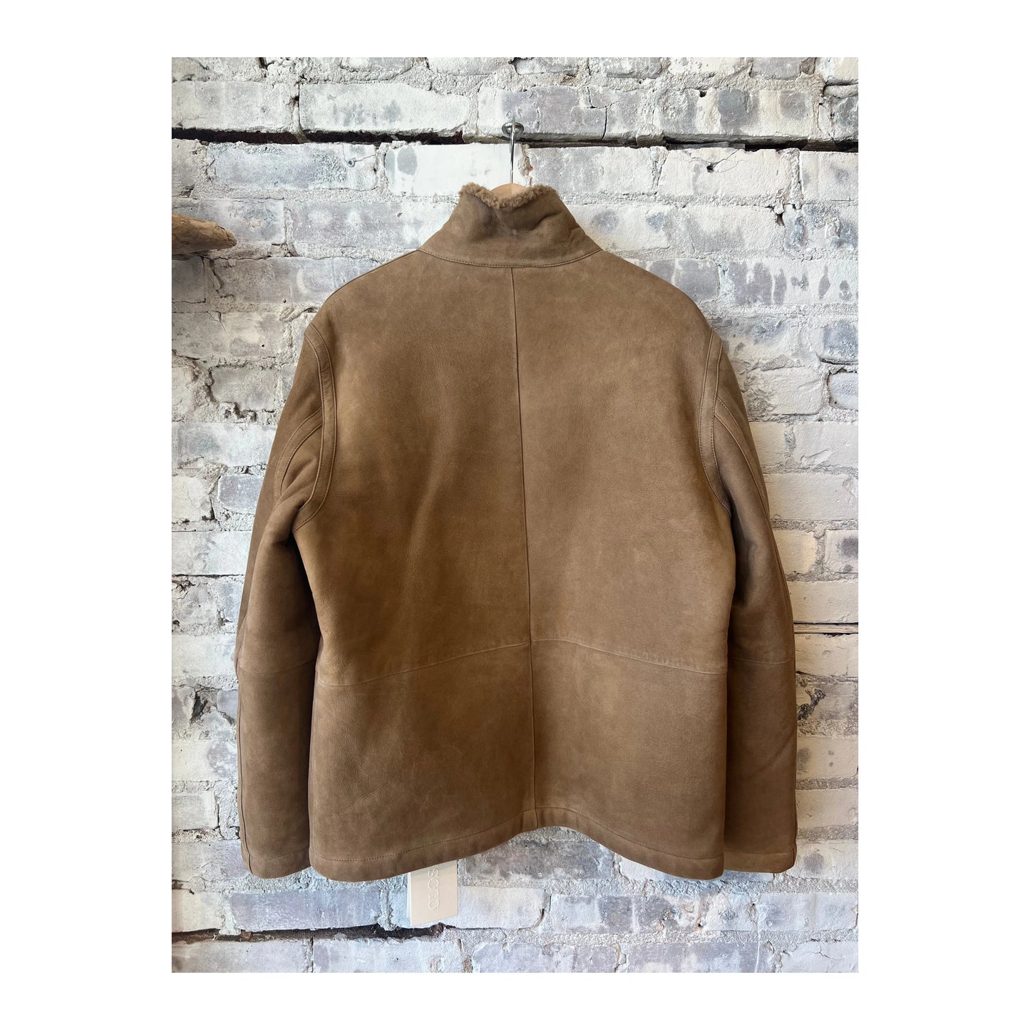 Men's chestnut lambskin jacket by Closed Men's, featuring a soft leather exterior and stylish design.