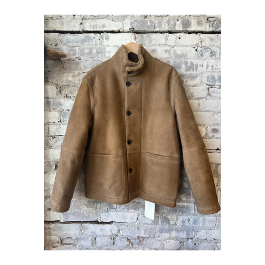 Men's closed brand lambskin jacket in chestnut color, featuring a smooth leather texture and classic style.