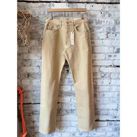 Men's Lewis Desert Selvage Rinse jeans by imogene + willie, showcasing the classic selvage denim with a rinse finish.