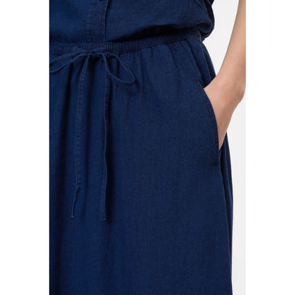 Dark blue linen-cotton gathered skirt for women by Closed Women's, featuring a relaxed fit and natural fabric texture.