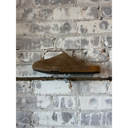 Kunsten Clogs Lowrider Men‘s Suede Clog - Umber Dark Gray