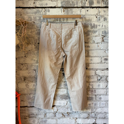 Women's linen Market Capri pants by G1 Women's, shown in natural fabric and relaxed fit on a mannequin.