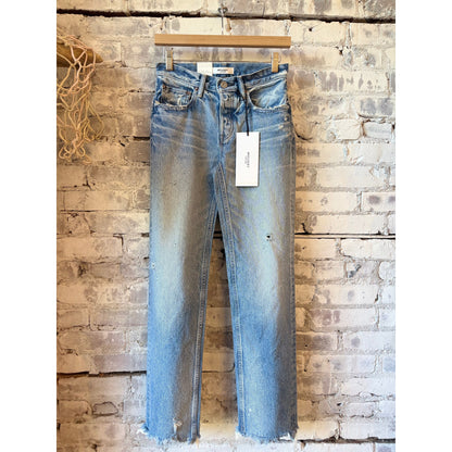 Light blue Moussy Mattapan Straight Low women's jeans displayed on a model.
