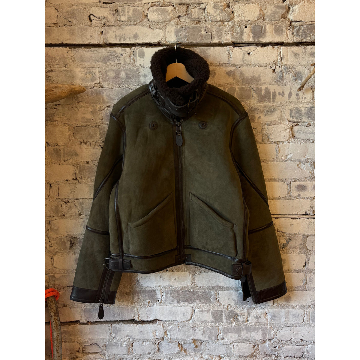 Men's Ralph Lauren Merino Shearling RL Flight Jacket in Myrtle Green and Dark Brown, featuring a cozy shearling collar and classic aviator style.
