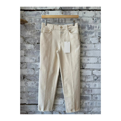 Women's ivory Milo Comfort Stretch Straight Jean by Closed, featuring a classic fit and soft denim fabric.