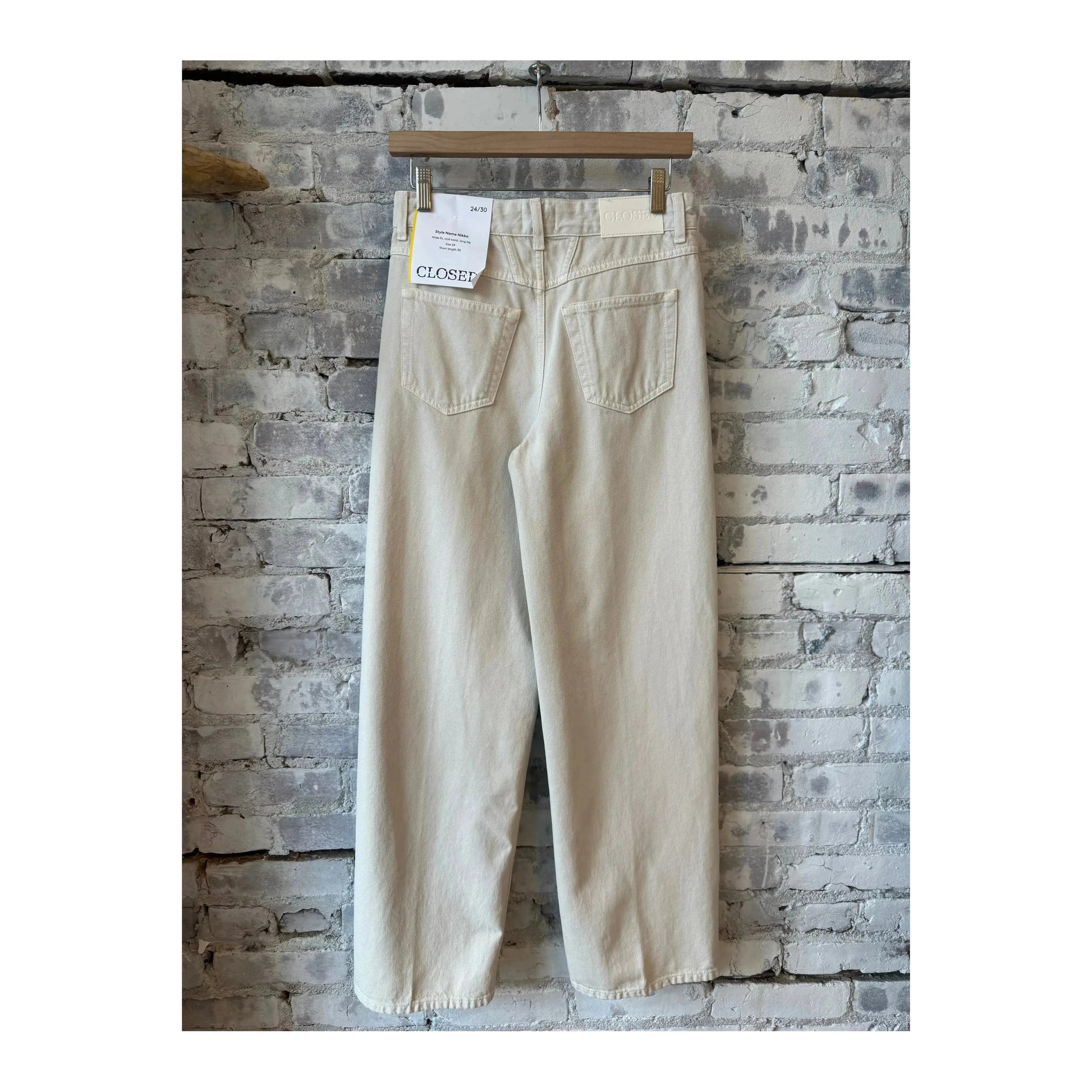 Closed Women's Nikka Wide Jean in stone beige, showcasing the relaxed fit and casual style of these women's wide jeans.