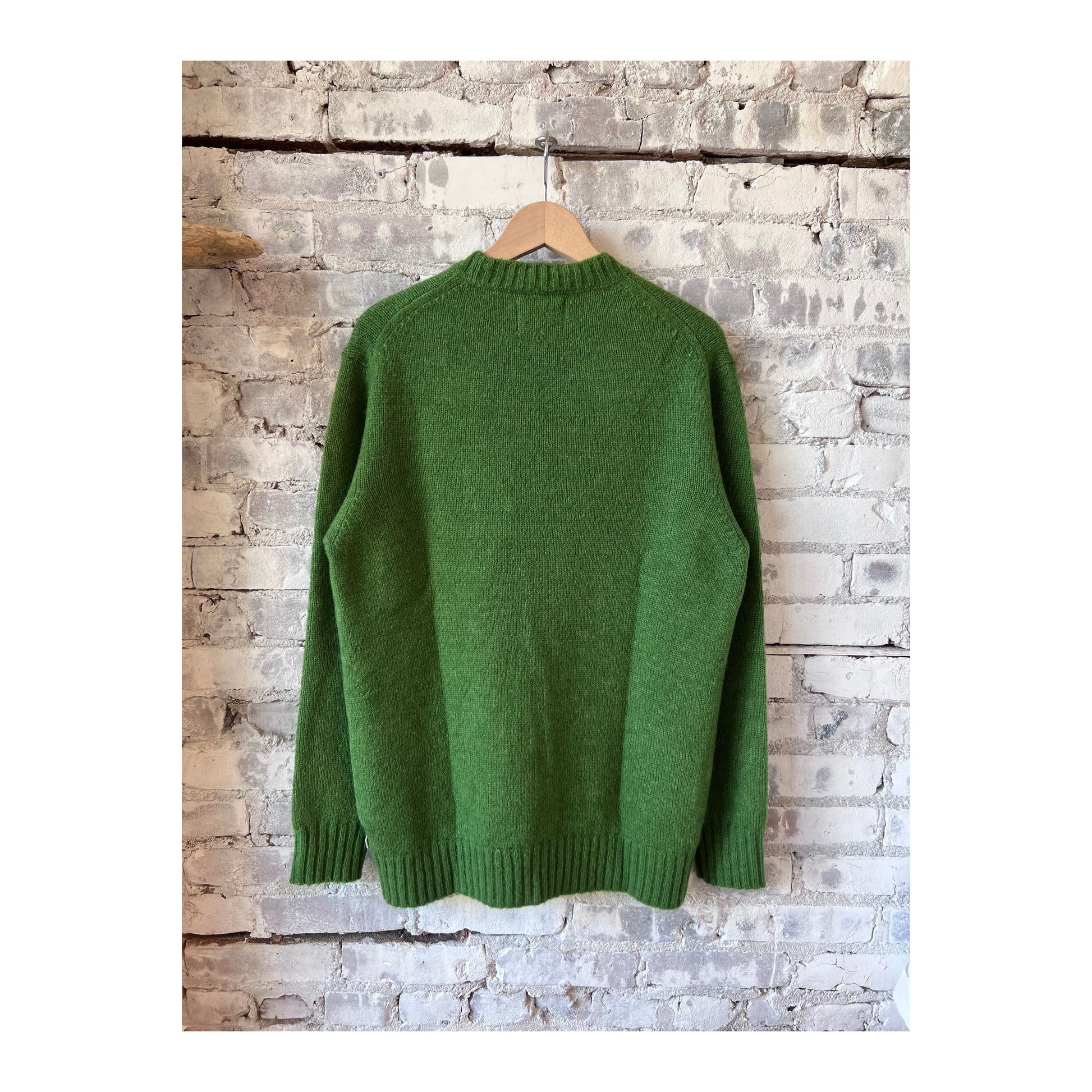 Men's Lee Wool Blend Sweater in kale green by NN07, featuring a cozy knit design and classic fit.