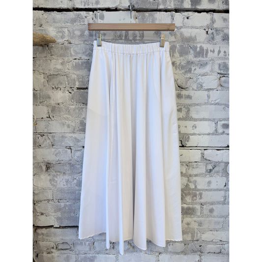 Women's white nylon poplin stretch skirt by Aspesi, showing a sleek, fitted design with a smooth fabric finish.