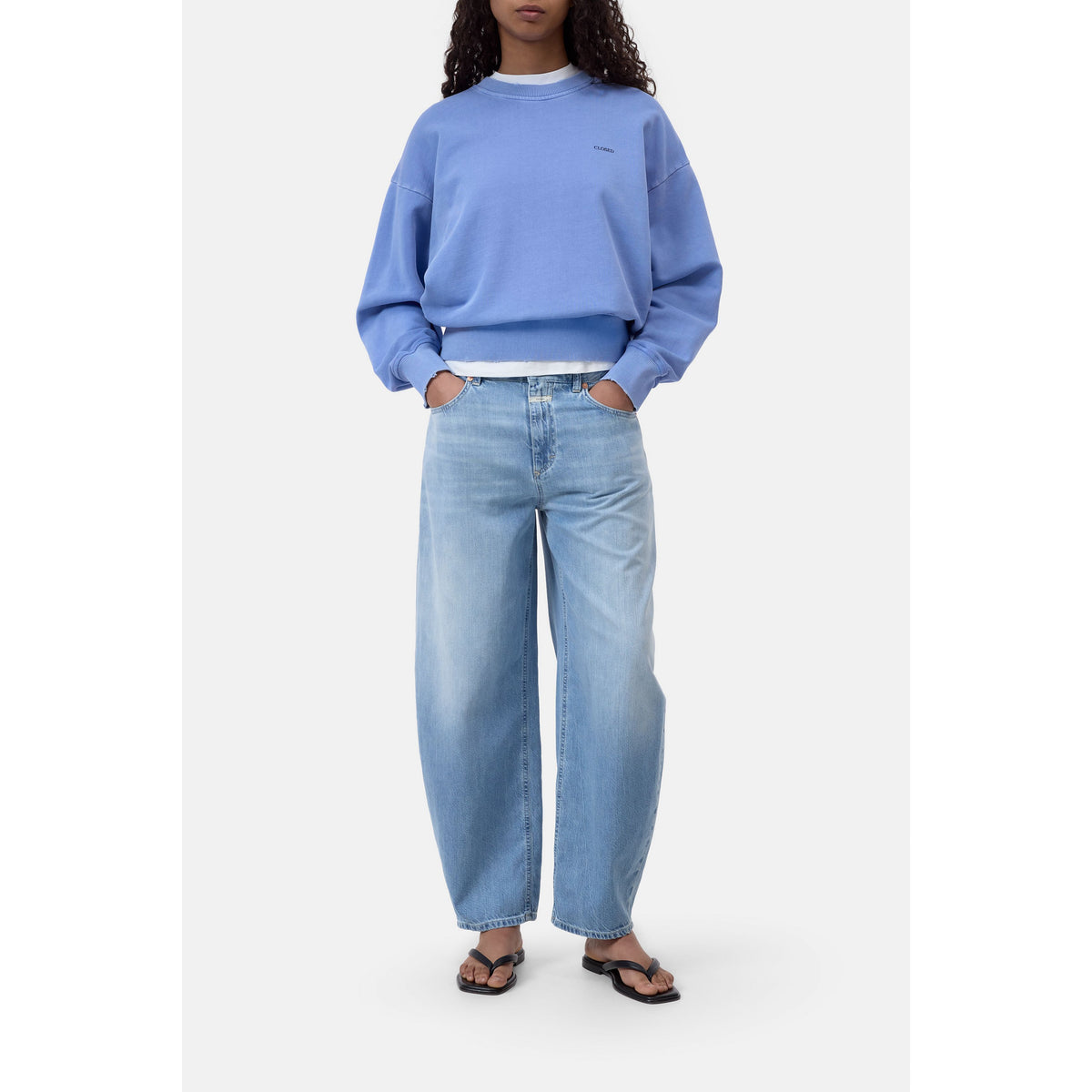 Closed Women's Organic Cotton Sweatshirt - Moonleaf Blue Alice Blue