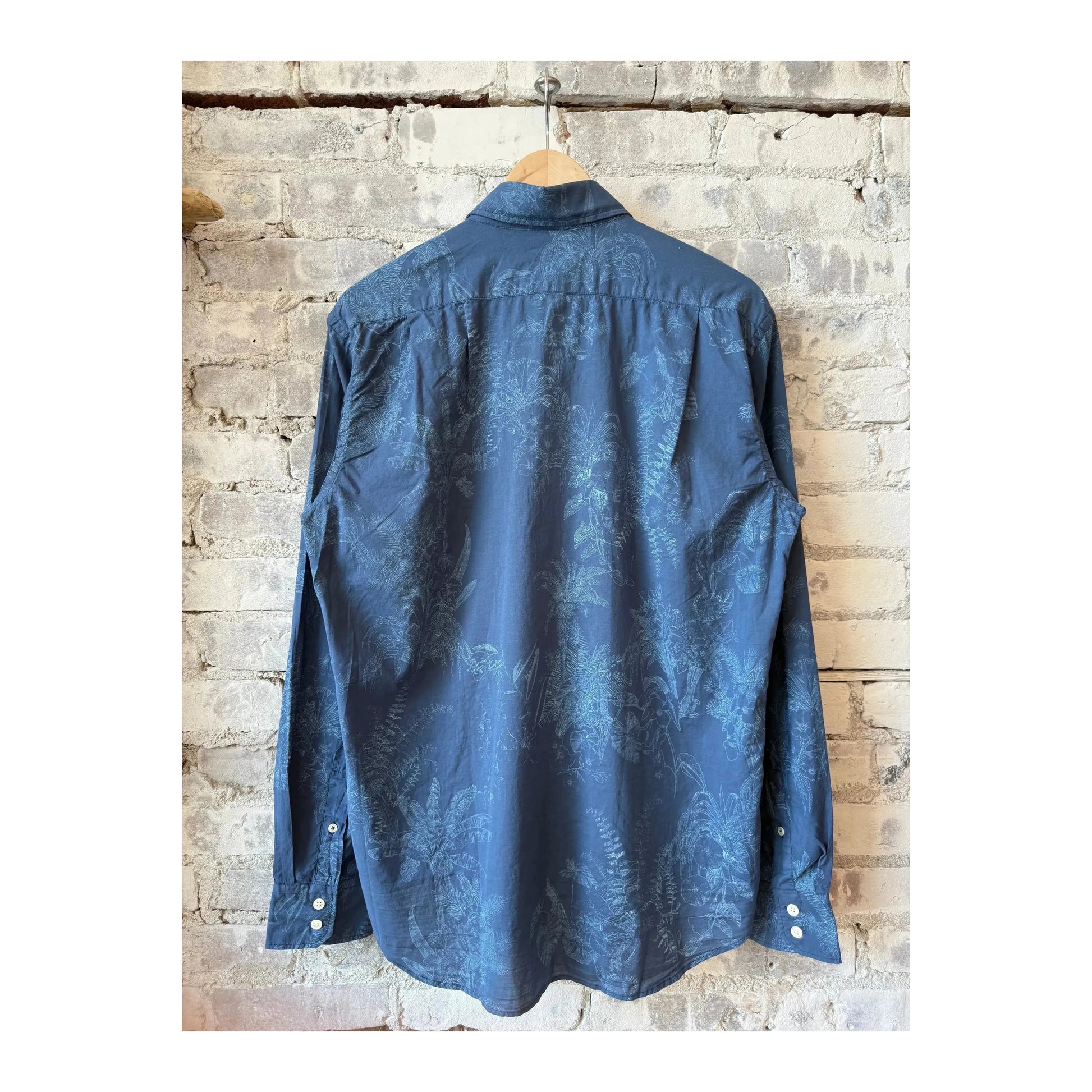 Men's Hartford Paul Pat Cotton Shirt with palm tree print in cobalt blue, featuring a comfortable fit and casual style.