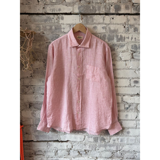 Men's Paul Woven Shirt by Hartford Men's in pink and white, featuring a stylish woven fabric and classic collar design.
