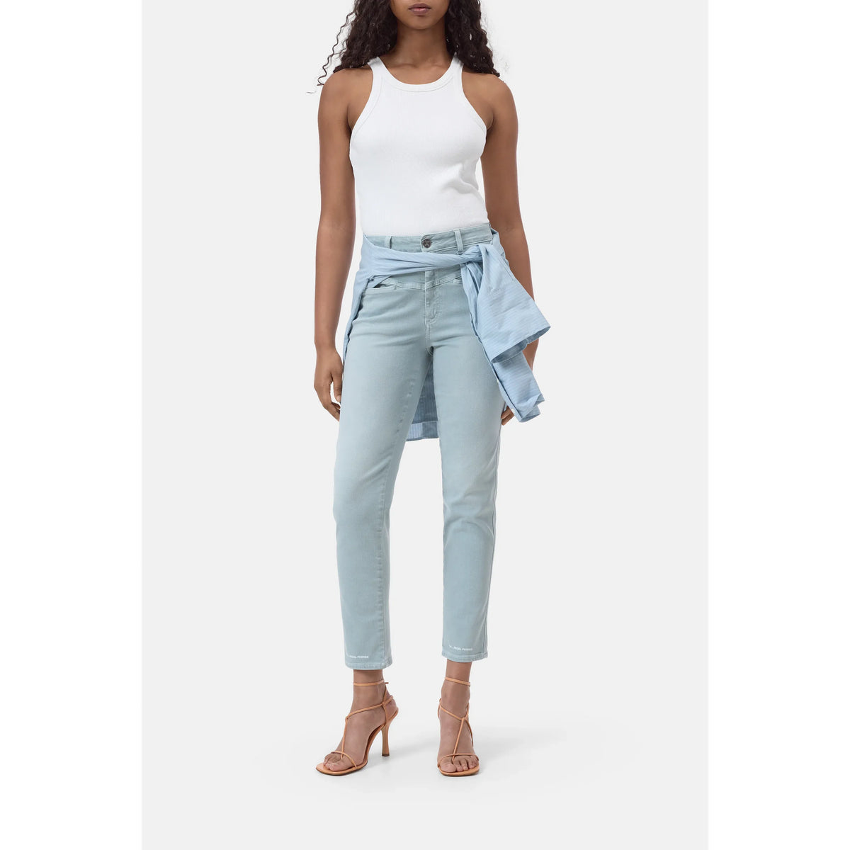 Closed Women's Pedal Pusher Relaxed Jean — Breeze Blue White Smoke