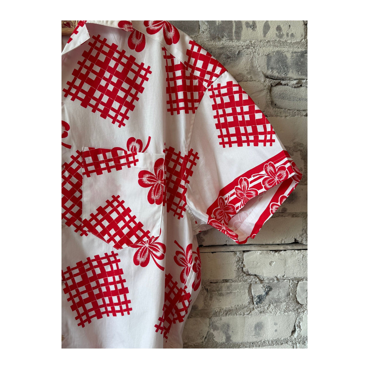 Women's red picnic cloth shirt by MONOSTERO, featuring a casual, lightweight fabric with a relaxed fit and classic checkered pattern.