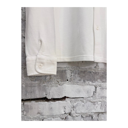Men's white Piqué slim collar shirt from 04651, featuring a classic fit with a crisp, textured fabric and stylish collar detail.