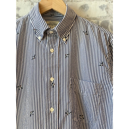 Men's navy and white Pitt woven shirt by Hartford Men's, featuring a stylish casual design with woven fabric and button details.